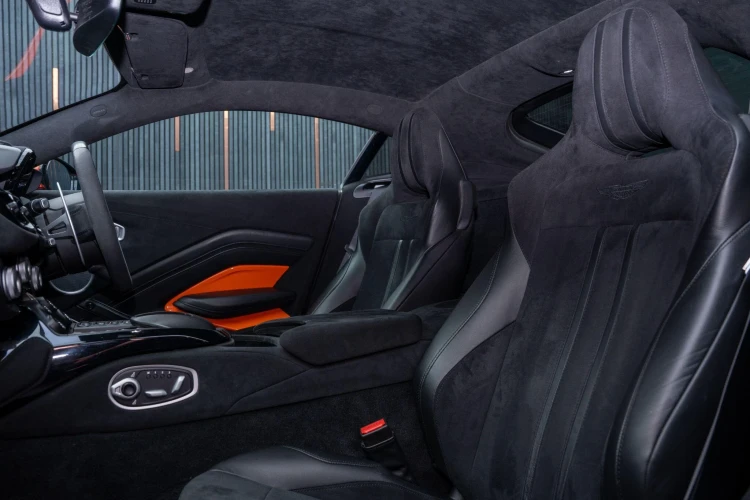Vehicle Image 35