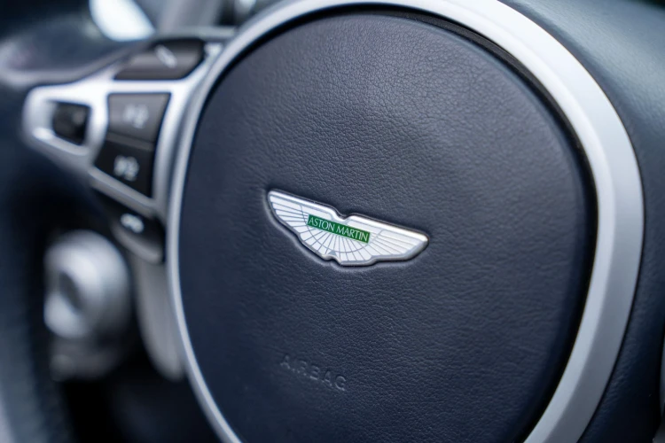 Vehicle Image 33