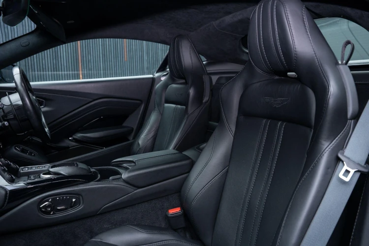 Vehicle Image 35