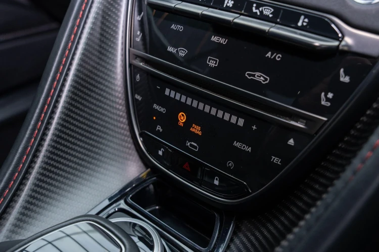 Vehicle Image 20