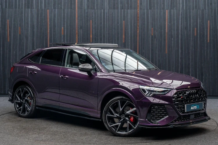 Vehicle Image 5