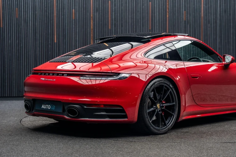 Vehicle Image 21