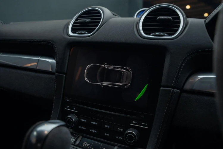 Vehicle Image 6