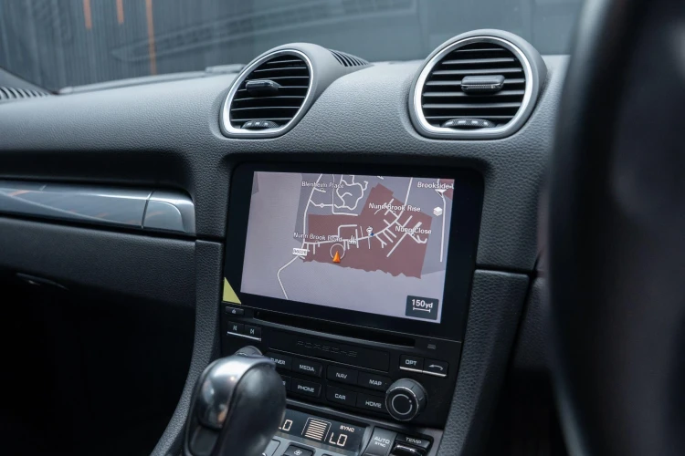 Vehicle Image 10