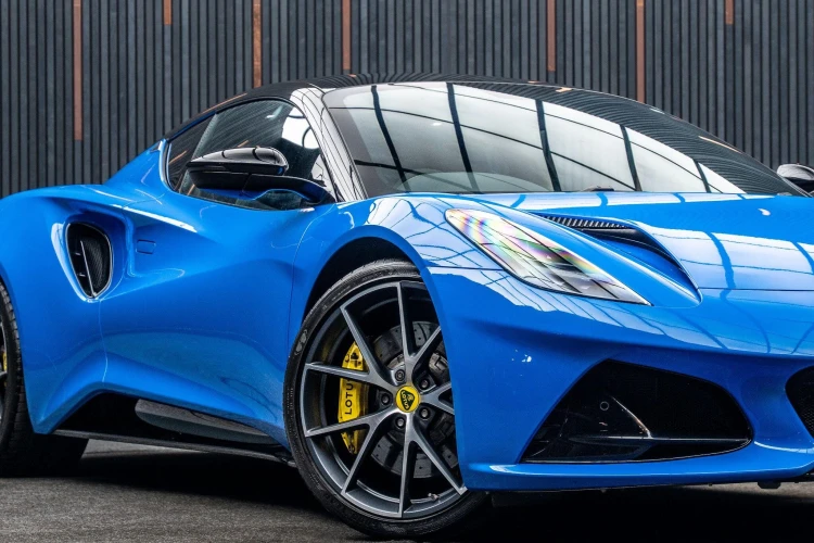 Vehicle Image 7