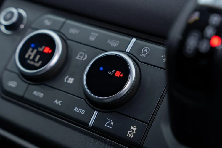 Vehicle Image 20