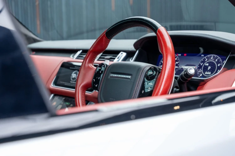 Vehicle Image 40