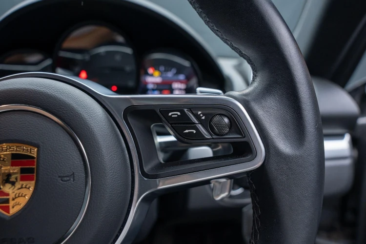 Vehicle Image 20