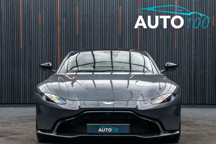 Vehicle Image 9
