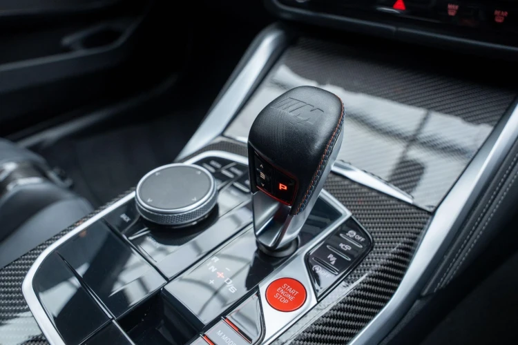 Vehicle Image 36
