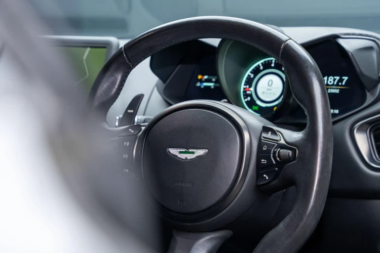 Vehicle Image 34