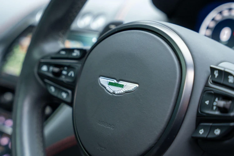 Vehicle Image 31
