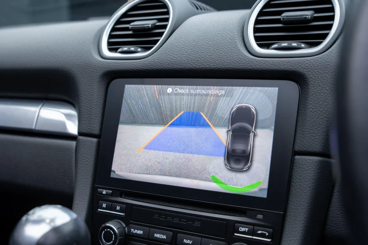 Vehicle Image 8