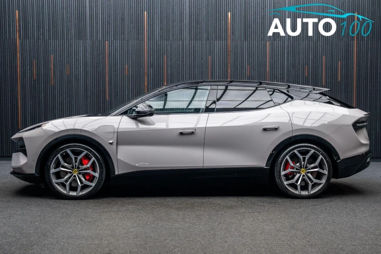 Vehicle Image 15