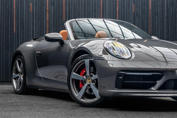 Vehicle Image 7