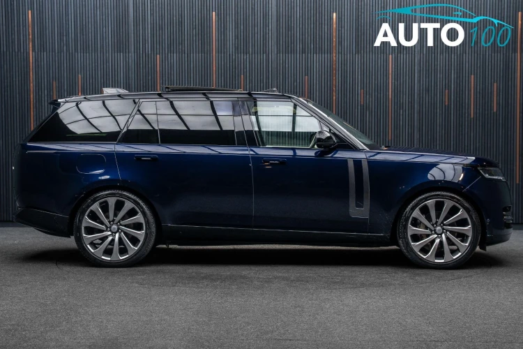 Vehicle Image 11
