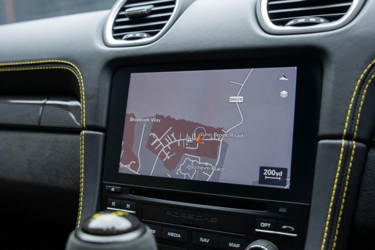 Vehicle Image 10