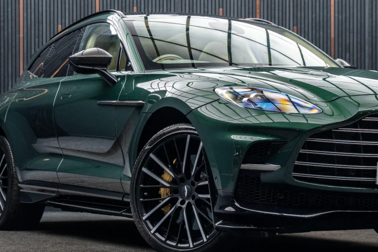 Vehicle Image 7