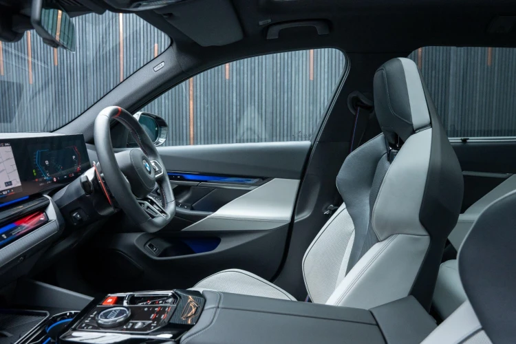 Vehicle Image 50