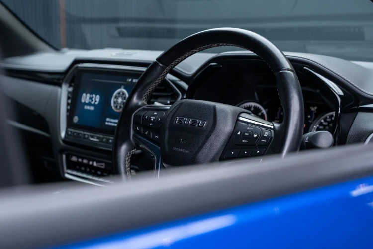 Vehicle Image 36