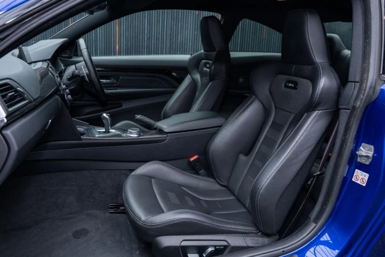 Vehicle Image 38