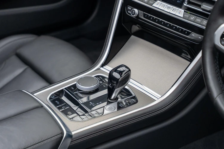 Vehicle Image 36