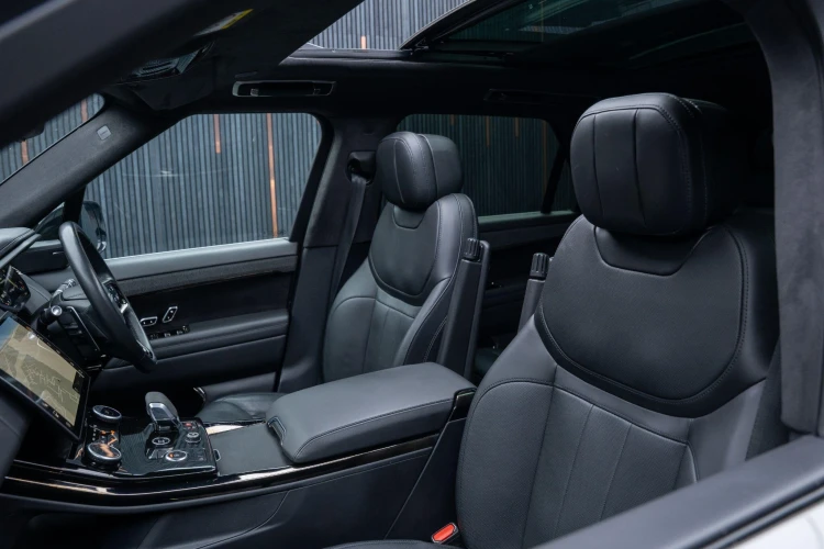 Vehicle Image 45