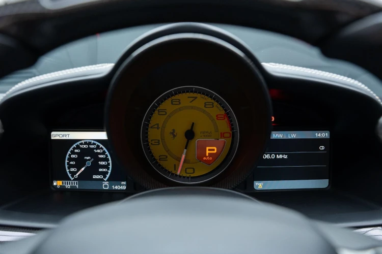 Vehicle Image 38