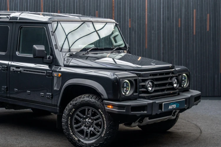 Vehicle Image 9
