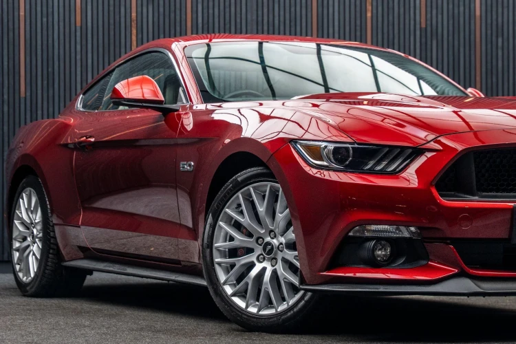 Vehicle Image 7
