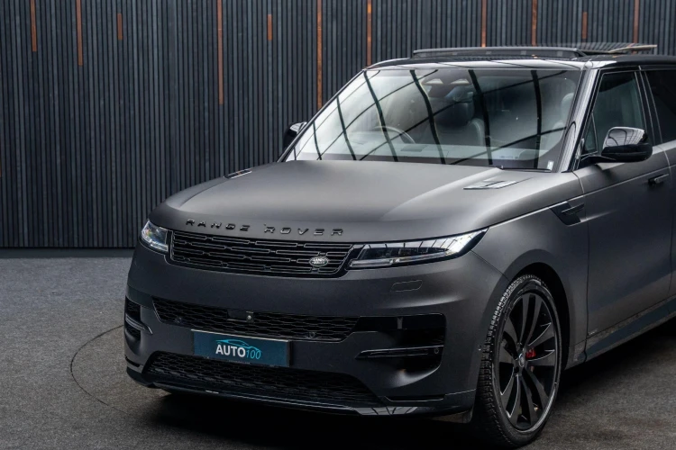 Vehicle Image 5