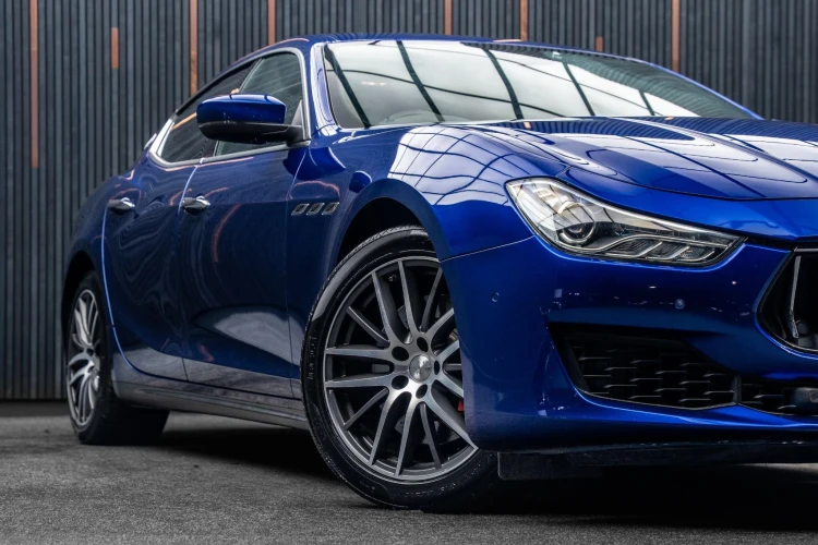 Vehicle Image 7