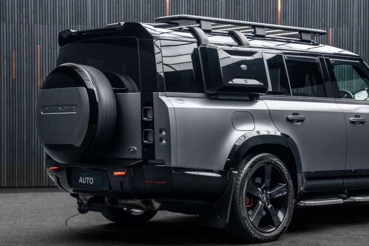 Vehicle Image 21