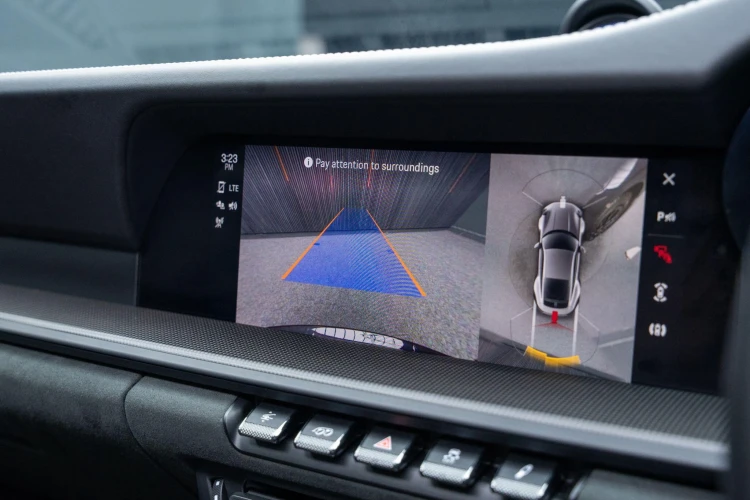 Vehicle Image 10