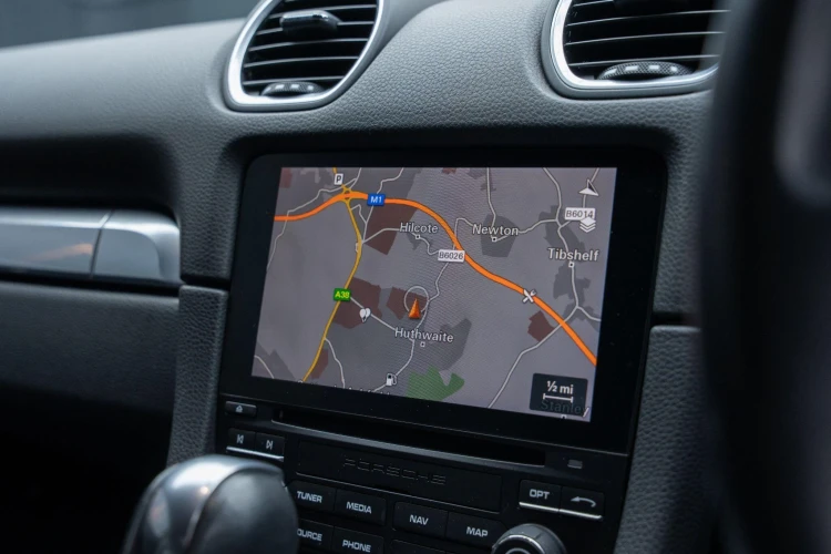 Vehicle Image 6