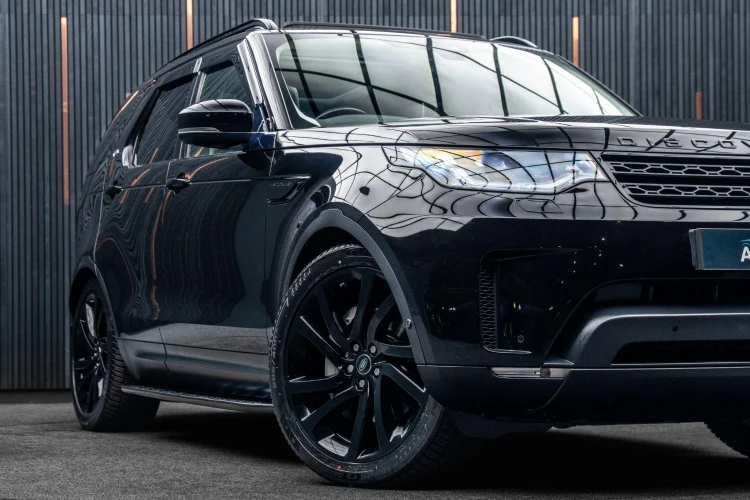 Vehicle Image 7