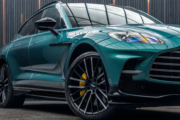 Vehicle Image 7