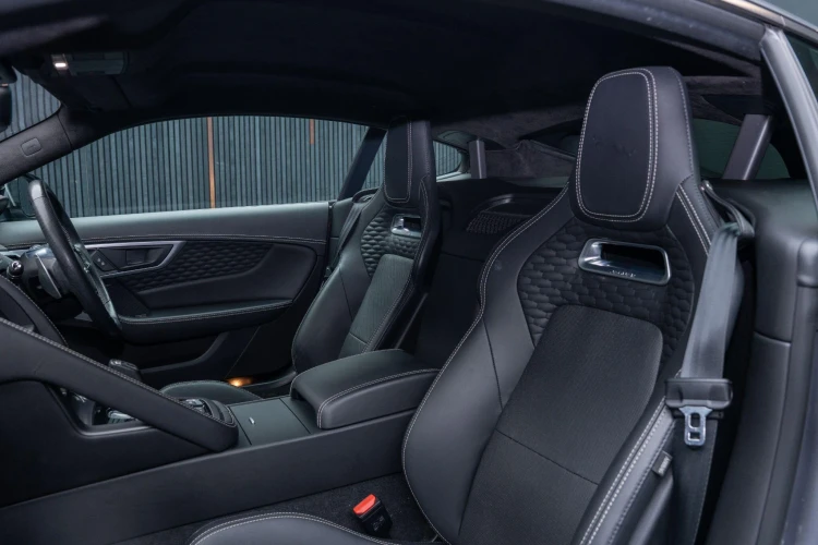 Vehicle Image 40