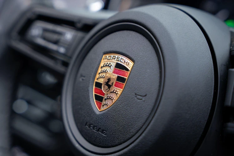 Vehicle Image 30