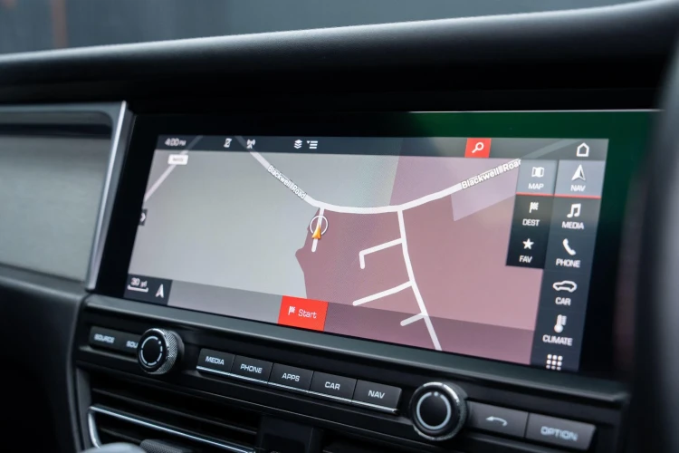 Vehicle Image 10
