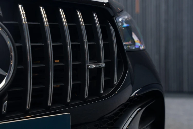Vehicle Image 36