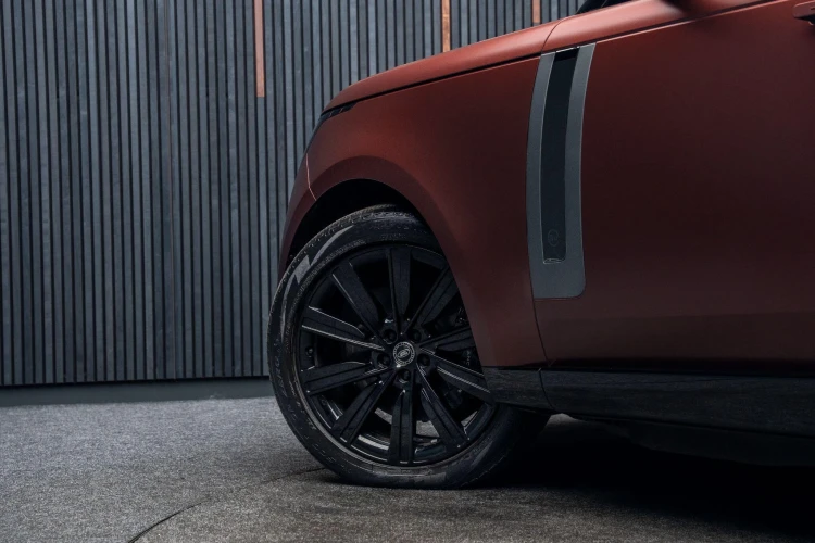 Vehicle Image 15