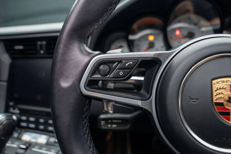 Vehicle Image 20