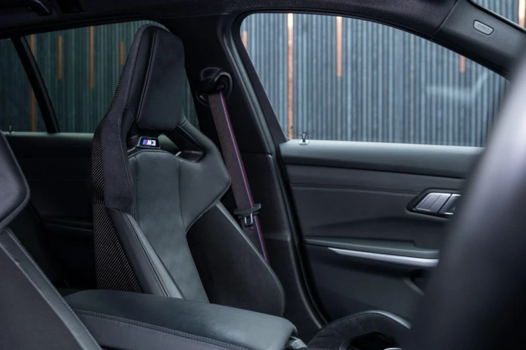 Vehicle Image 33
