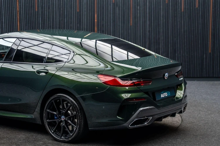 Vehicle Image 21