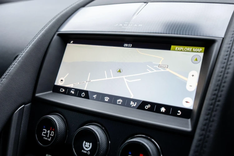 Vehicle Image 8