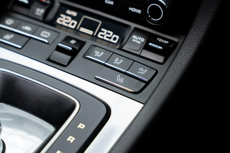 Vehicle Image 20