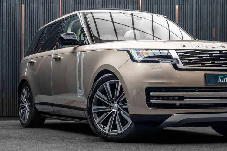 Vehicle Image 7