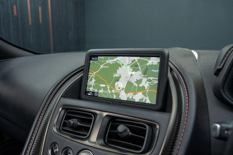 Vehicle Image 10