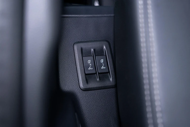 Vehicle Image 41